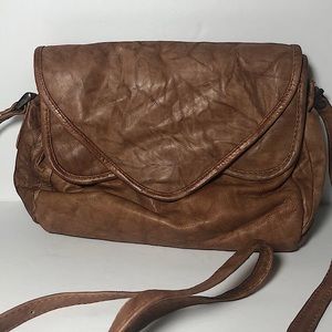 Wilsons Brown Leather Crossbady Bag